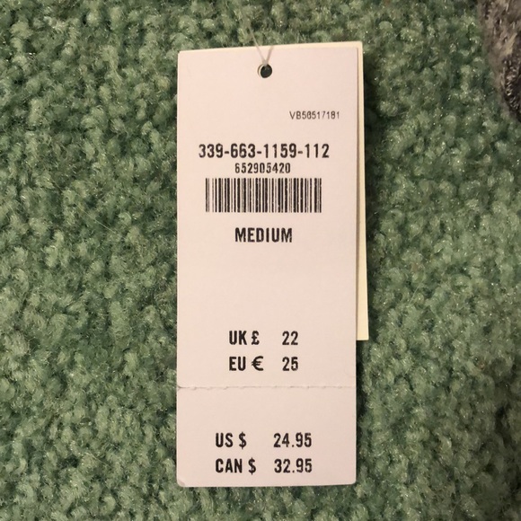 Hollister Gray Long Sleeve Fleece Top (BRAND NEW) - Picture 6 of 6